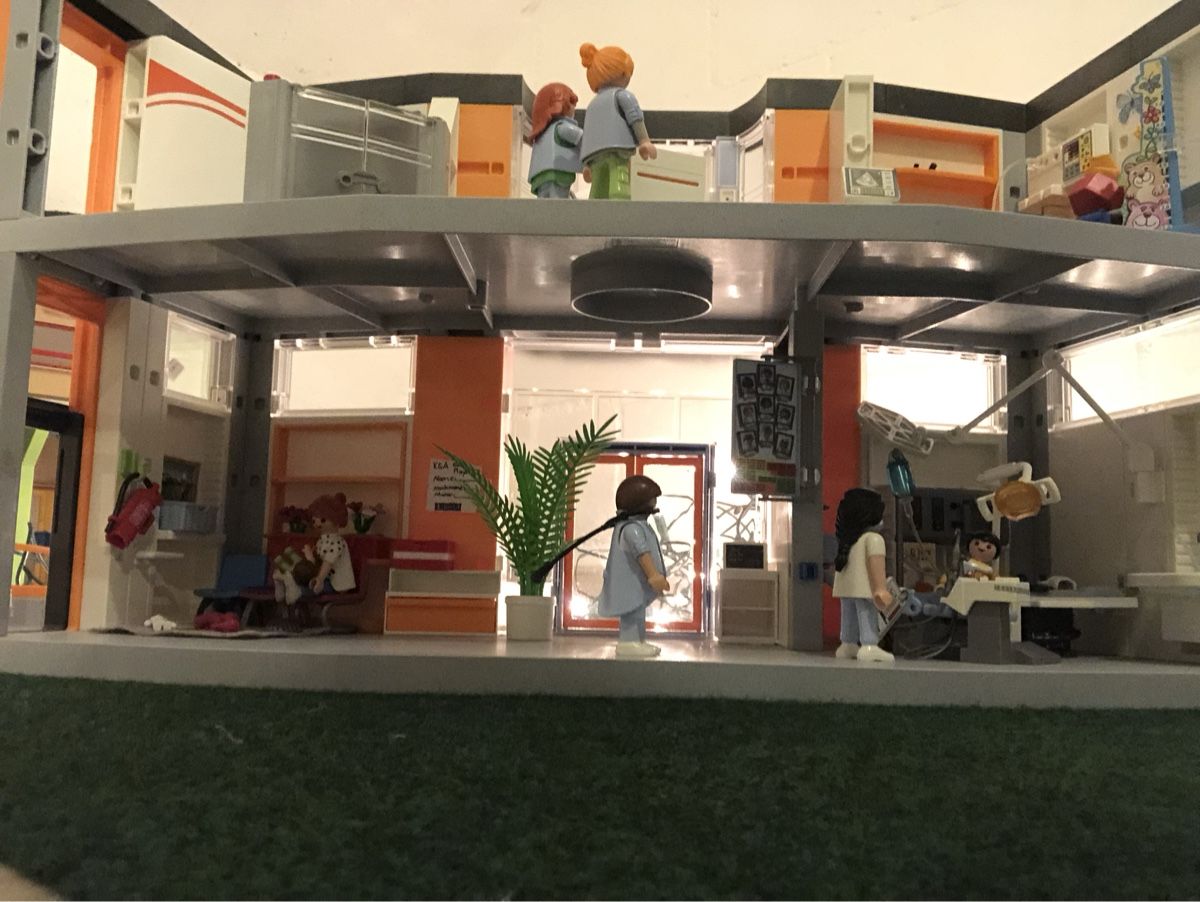 Playmobil Spielzeuge: Playmobil Krankenhaus – Gebraucht aus niederlenz von vino-kiki 1