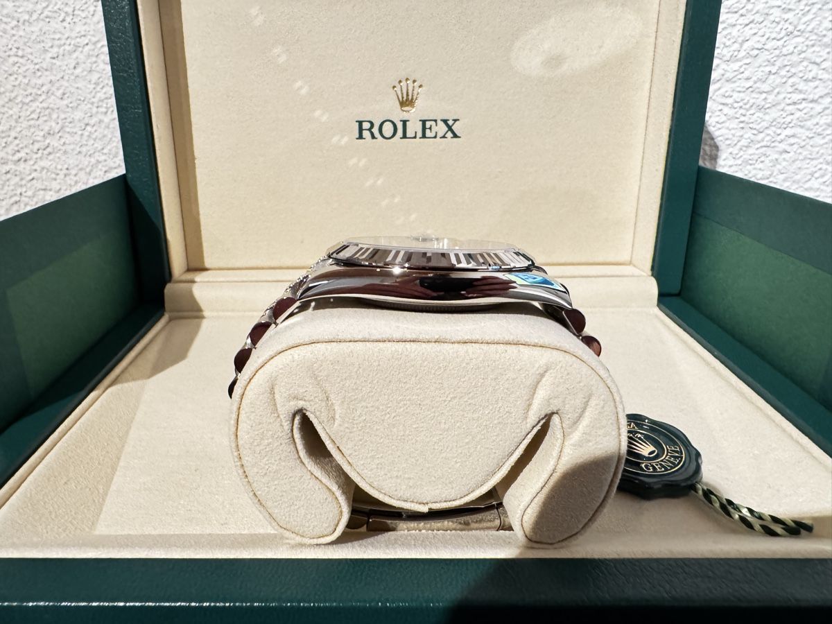 Rolex Orologi: Rolex Datejust 41 Ref. 126334, Mint, Neu! – Nuovo (secondo la descrizione) da Rüdtligen venduto da ABR_21 1