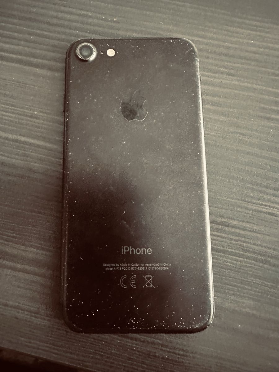 Apple Telefoni cellulari / Smartphones: iPhone 7  gebraucht – Usato da Dietikon venduto da Akil03