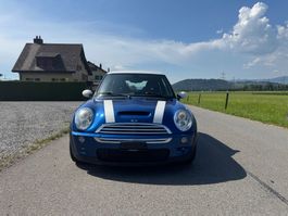 Mini Cooper S 1.6 blue