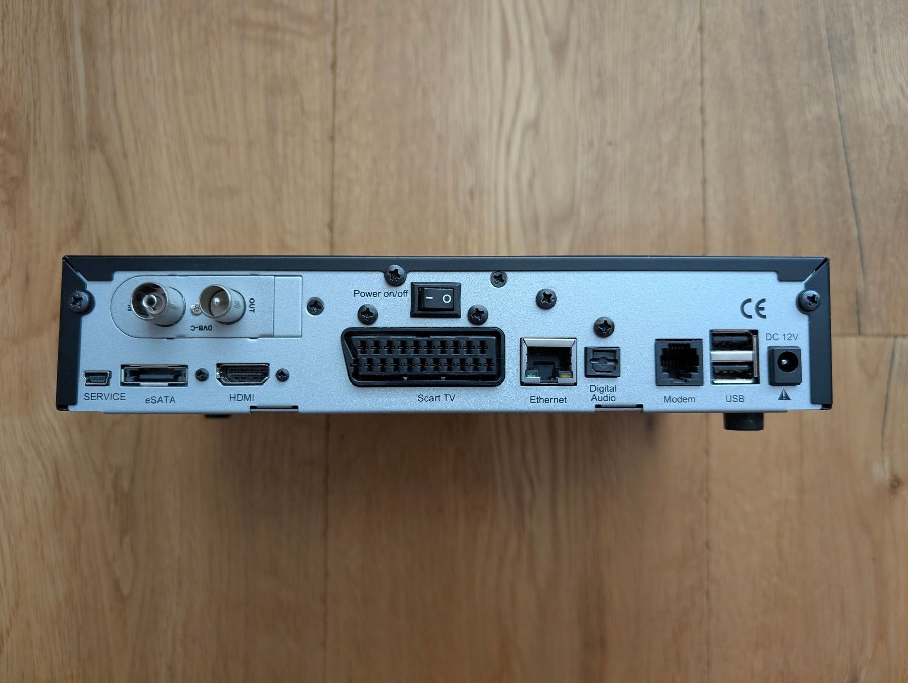 Ricevitori: Dreambox DM800 HD se PVR DVB-C Receiver mit Festplatte – Usato da Rotkreuz venduto da Knarf2 2