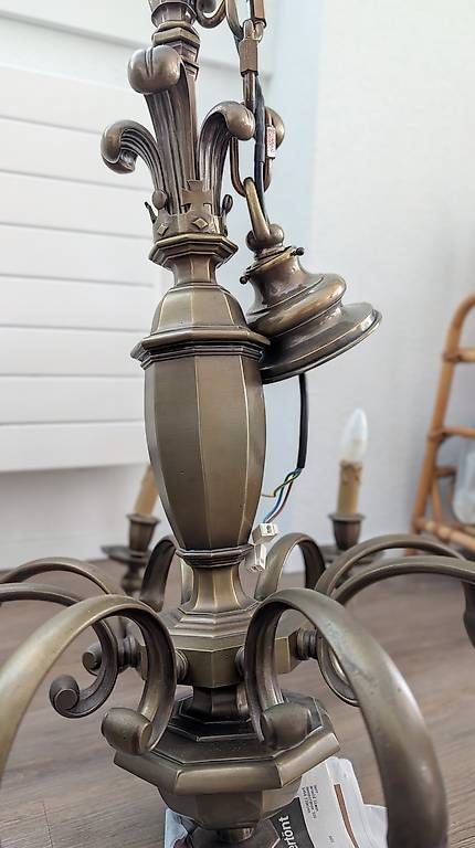Lampadari & plafoniere: Vintage Kronleuchter – Usato da Flüelen venduto da Tschumi3000 2
