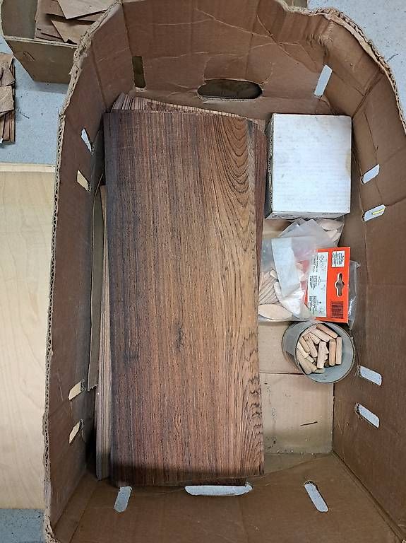 Holzartikel: Holzfurniere – Gebraucht aus Uznach von gartenri 2