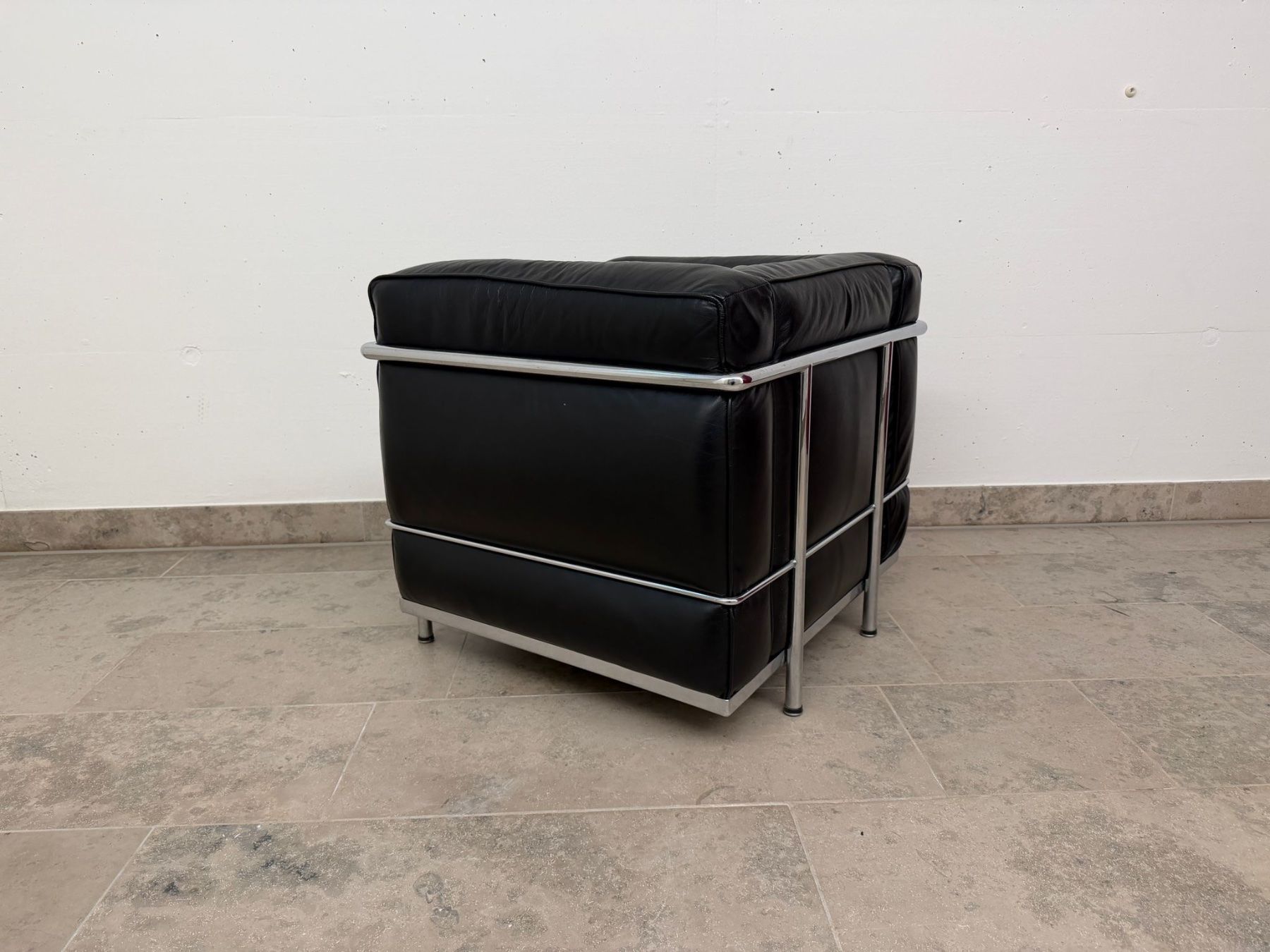 Poltrone: Replika Designersessel LC2 im Stil von Le Corbusier – Usato da Winterthur venduto da Gwaggli 3