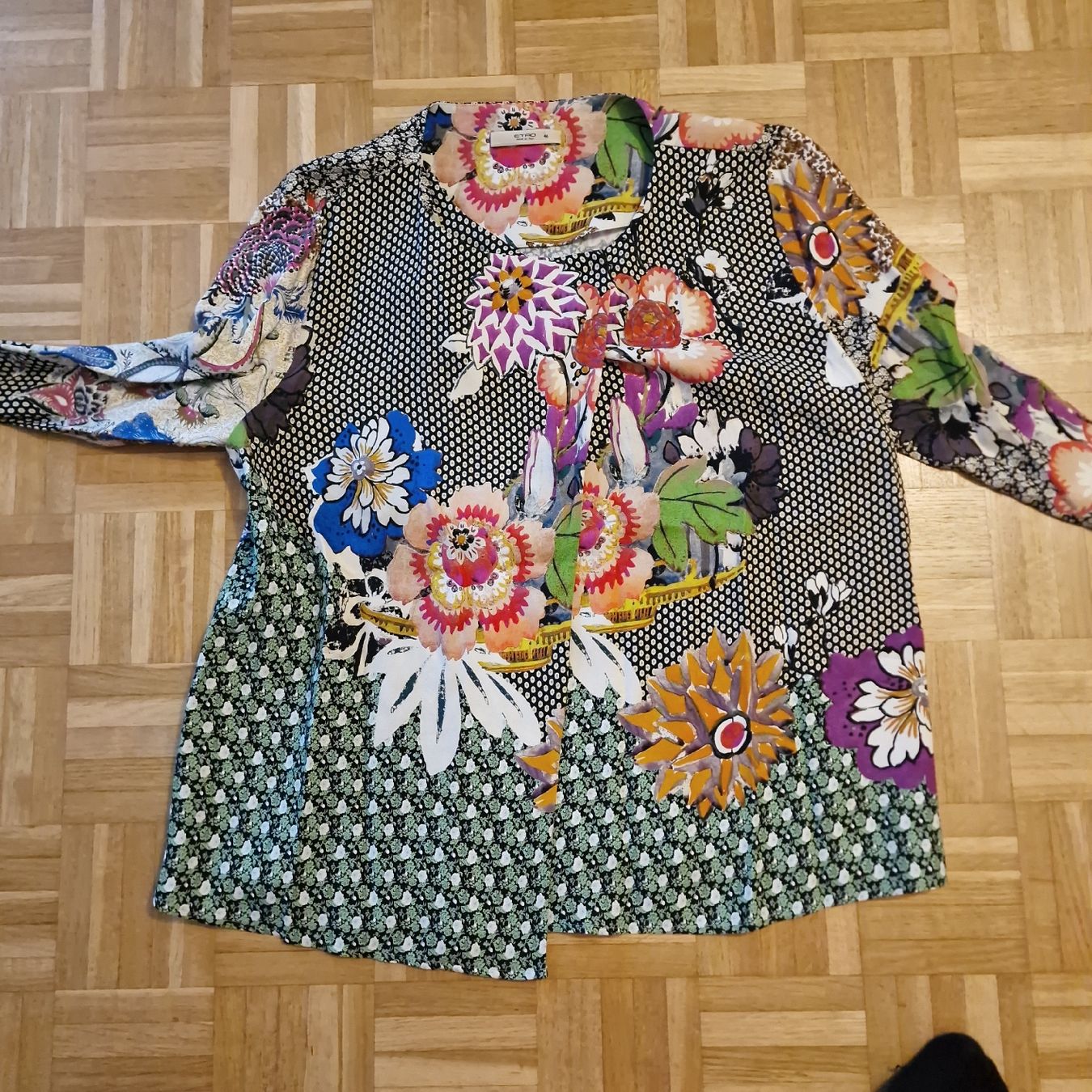 Etro Camicette: Etro Bluse Made in Italy Gr 46 – Usato da St. Gallen venduto da mania03 5