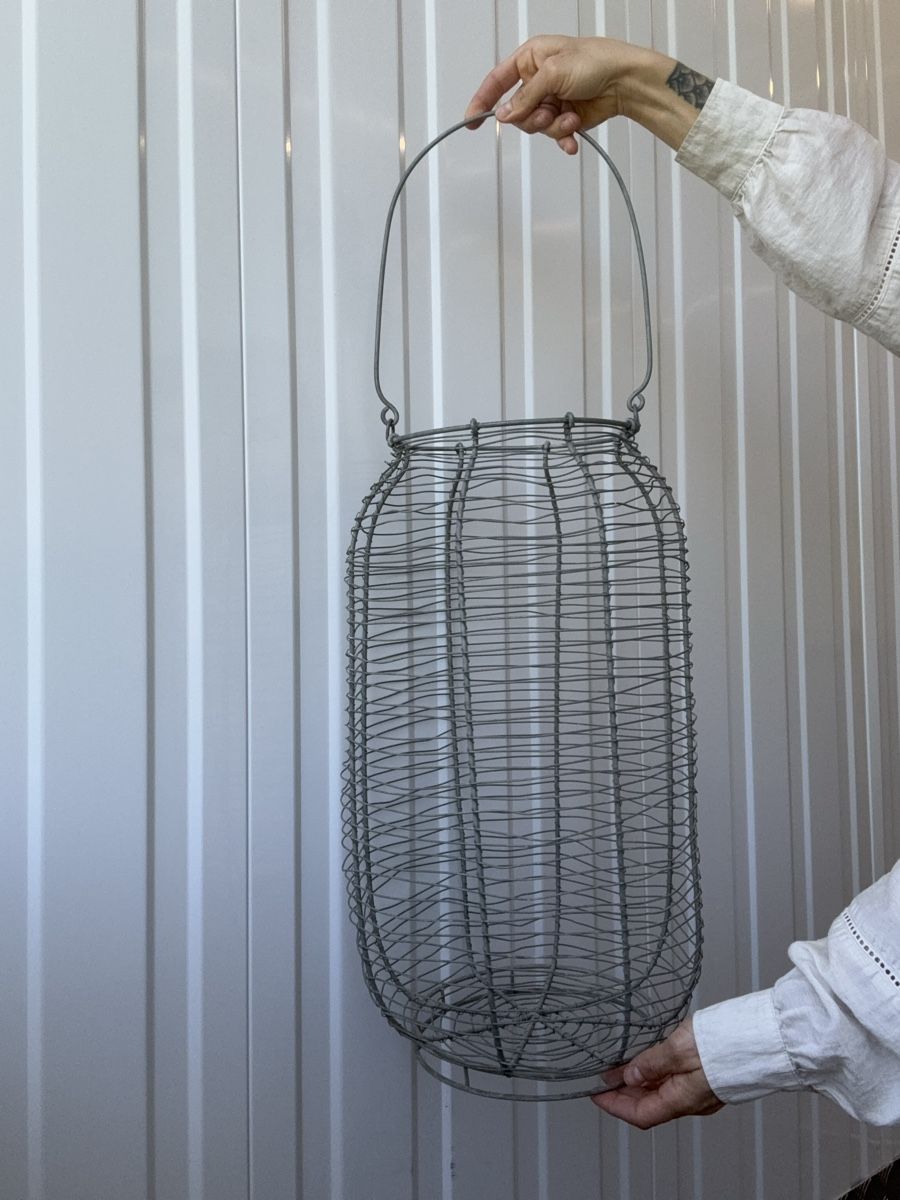Tutte le decorazioni: Vintage-Laternenhalter aus Draht  – Usato da Bern venduto da wisemagpie