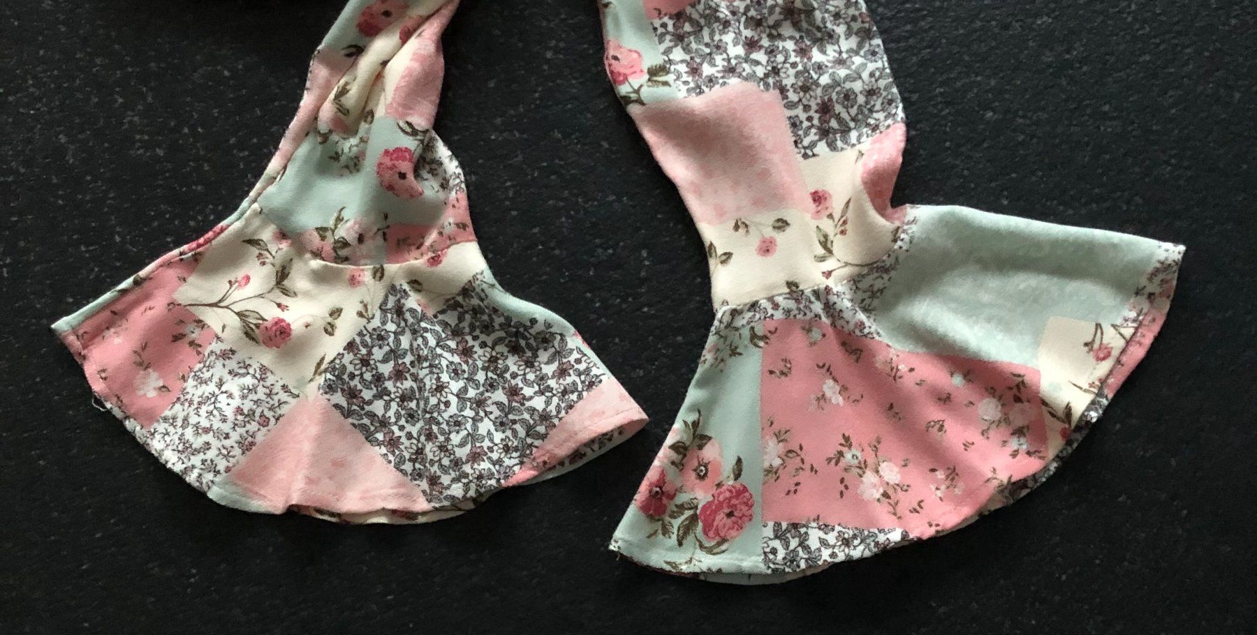 C&A Kleider: Kleid Patchwork Blumenmuster Langarm Grösse S neuwertig – Neu und originalverpackt aus Naefels von Lenanae 4