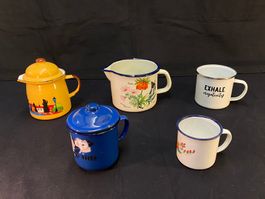 5 Vintage Emaille Krug/Becher