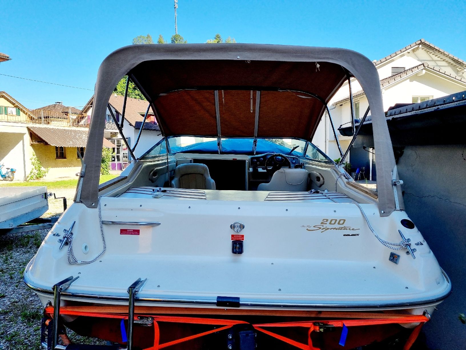 Barche: Motorboot 5.7 L, V 8, 8 Pers. – Usato da Hasle LU venduto da stupero 3