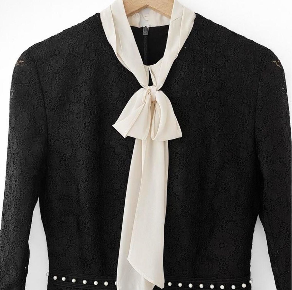 Sandro Vestiti: Sandro black lace dress – Nuovo (secondo la descrizione) da Paradiso venduto da Edith_store 2