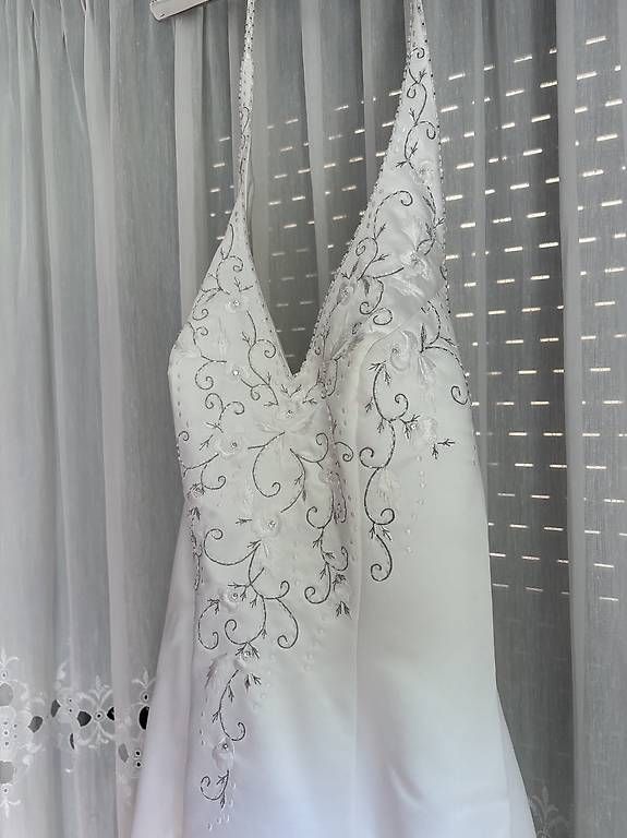 Kleider: Abito da sposa in raso bianco – Gebraucht aus Pazzallo von cas_57rl 1