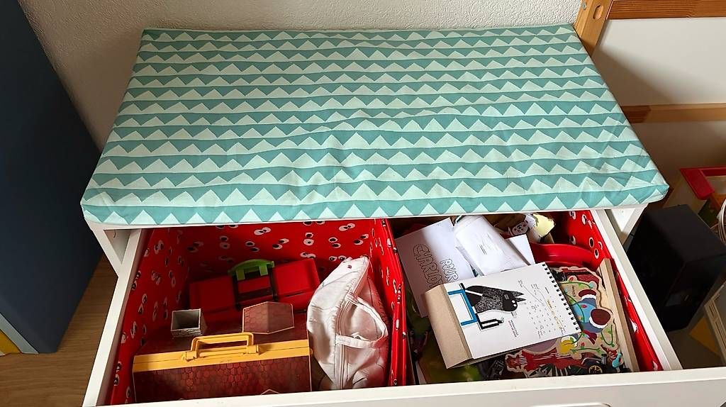 Ikea Cassapanche: Coffre pour chambre enfant IKEA – Usato da Mollie-Margot venduto da Nico1814 1