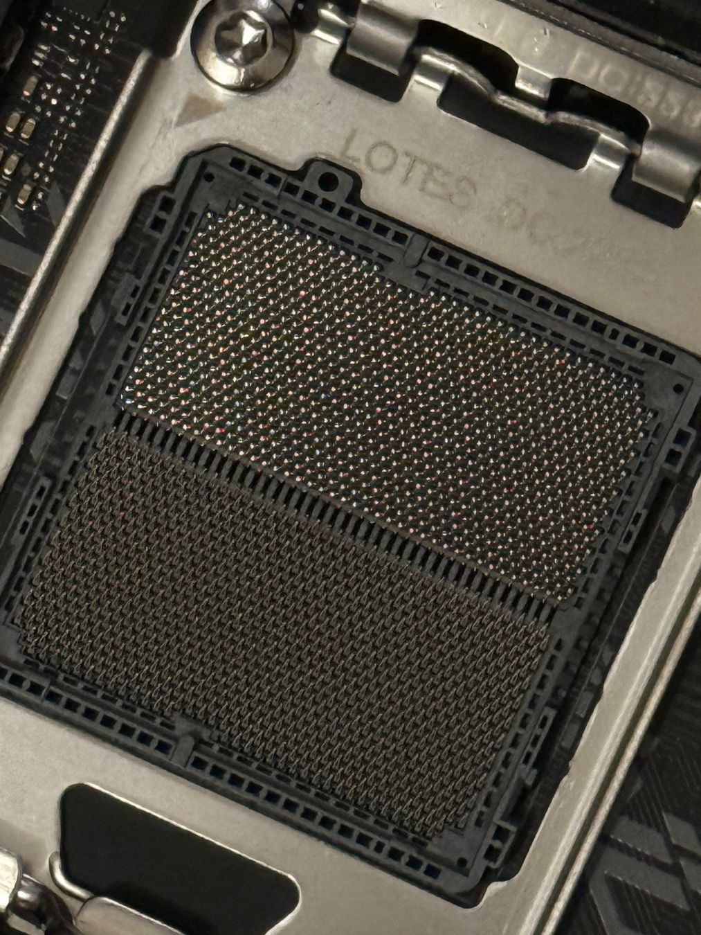 Asus Schede madri: ASUS ROG STRIX B650E-I GAMING WIFI – Usato da Neuchatel venduto da Mr-Nobody 1