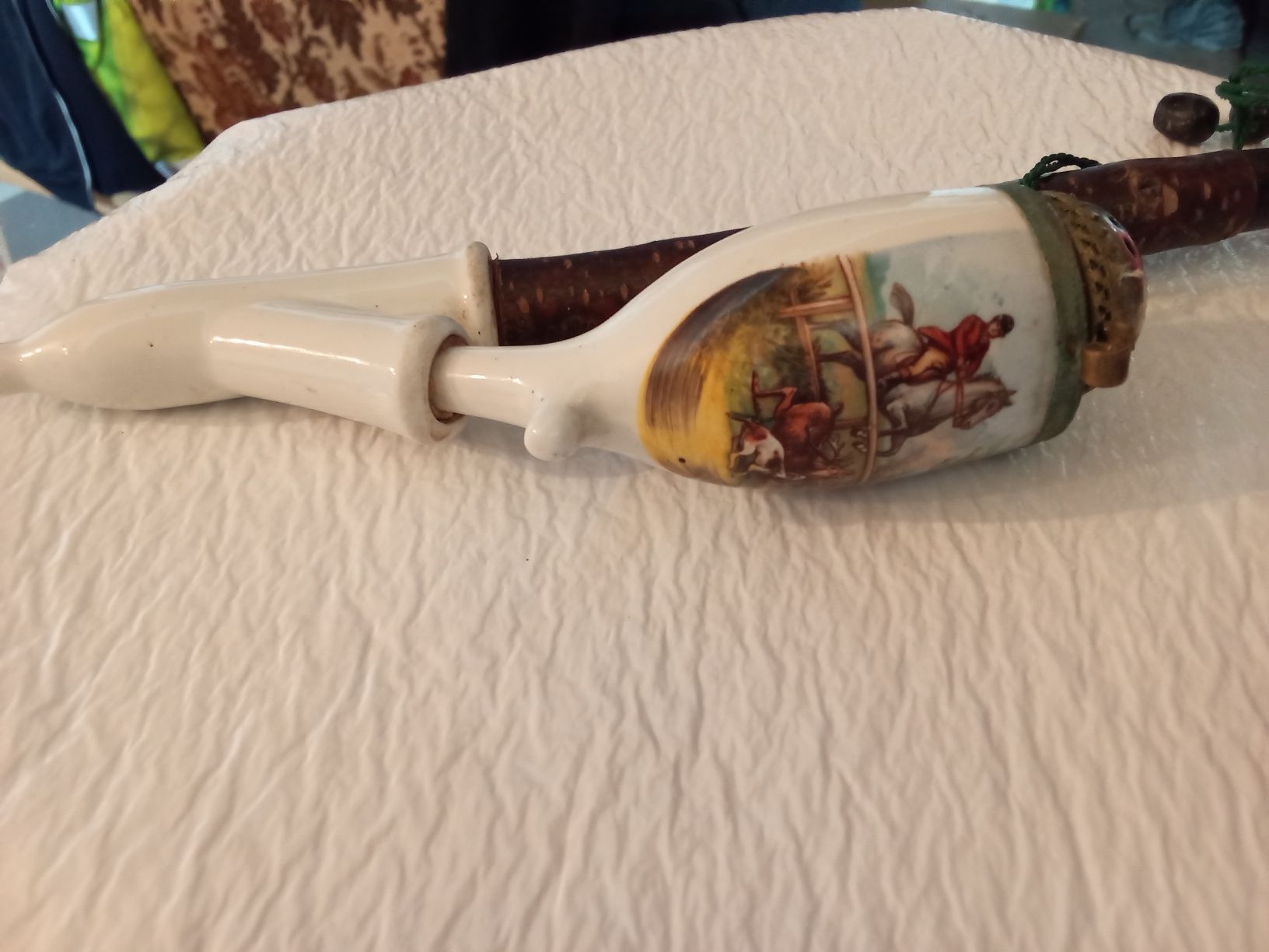 Pipe & Accessori: Antike Pfeife mit Jagdmotiv. – Usato da Ballwil venduto da Lunahimmel