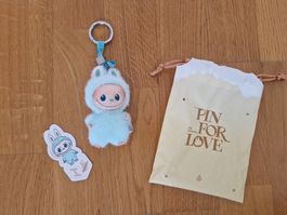 Pop Mart Labubu Pin for Love I - Süsser Anhänger