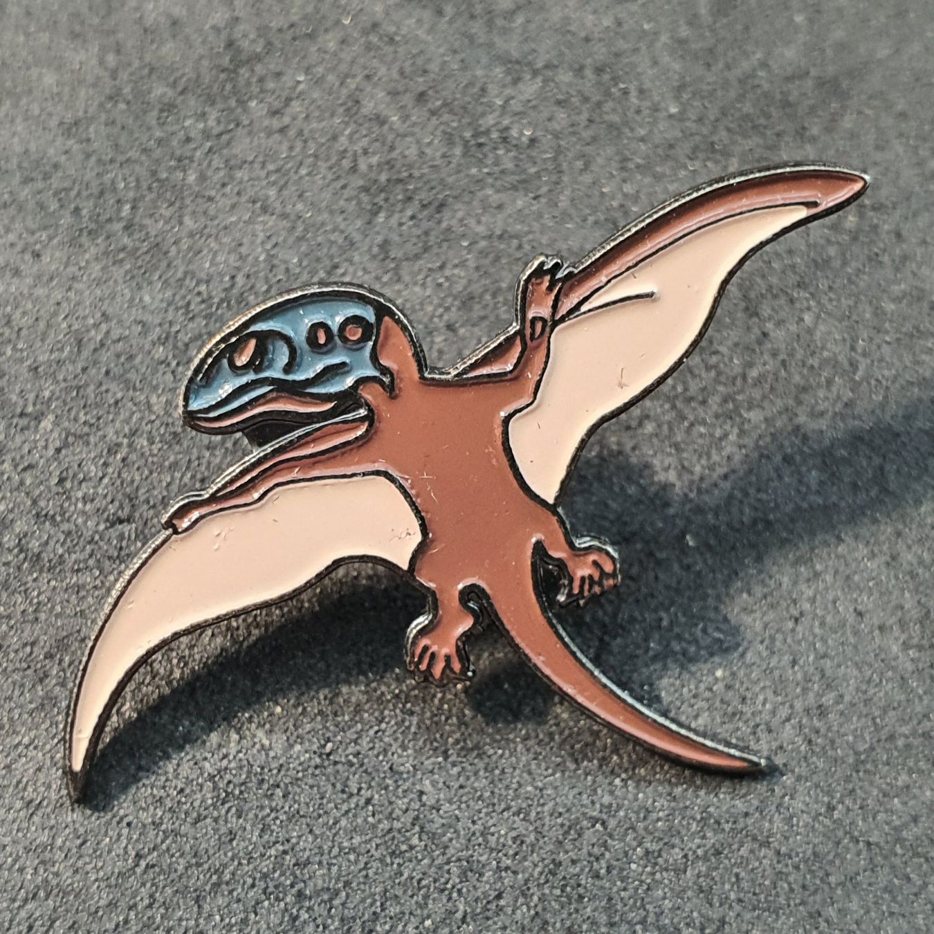 Plaketten & Abzeichen: Y065 - Pin Dino Dinosaurier Vogel – Gebraucht aus Reinach BL von Boston-Verkauf