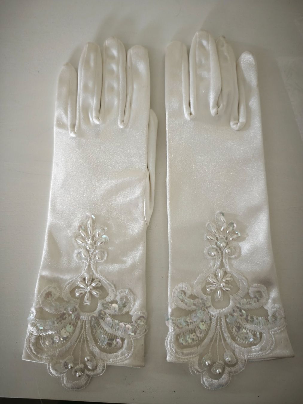 Guanti & manicotti: Braut Handschuhe weiss – Nuovo (secondo la descrizione) da Zeglingen venduto da Vanillacoke