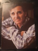 Charles Aznavour - signierte Autogrammkarte