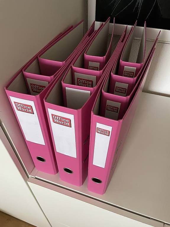 Raccoglitori: Bundesordner pink – Usato da Inwil venduto da kel_df7w