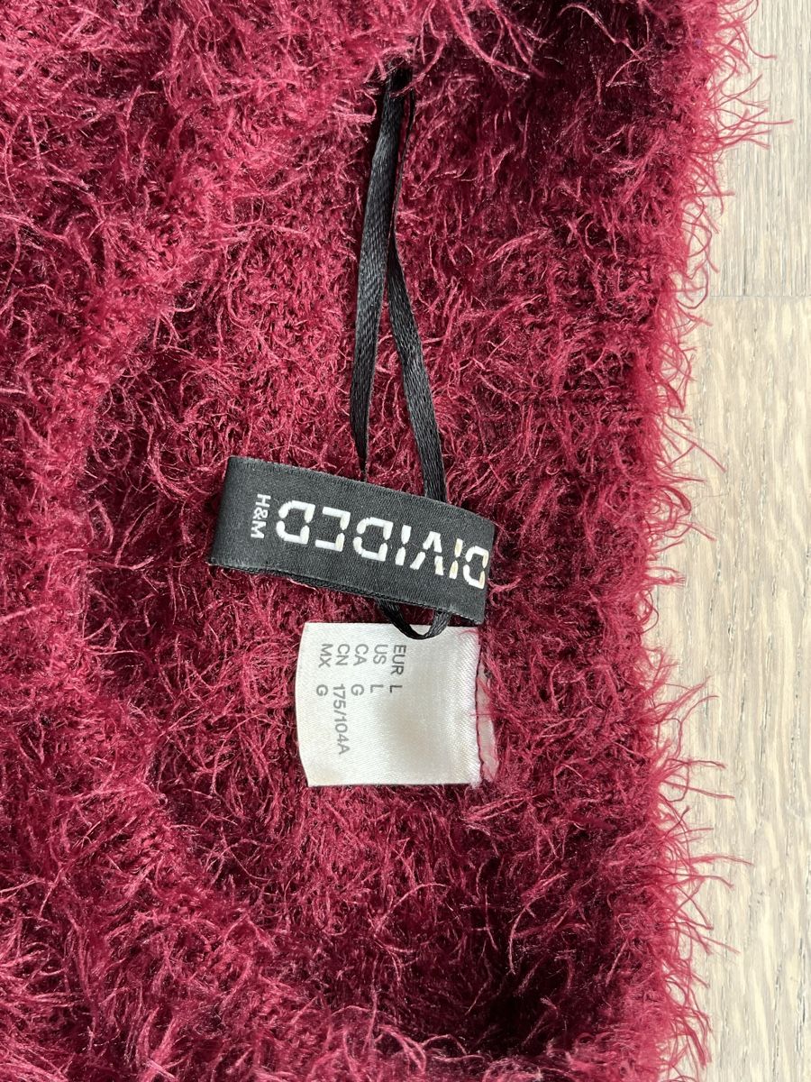 H&M Maglioni & Felpe: Pullover Divided H&M weich bordeaux Grösse L gebraucht – Usato da Oberuzwil venduto da Kuchli 1