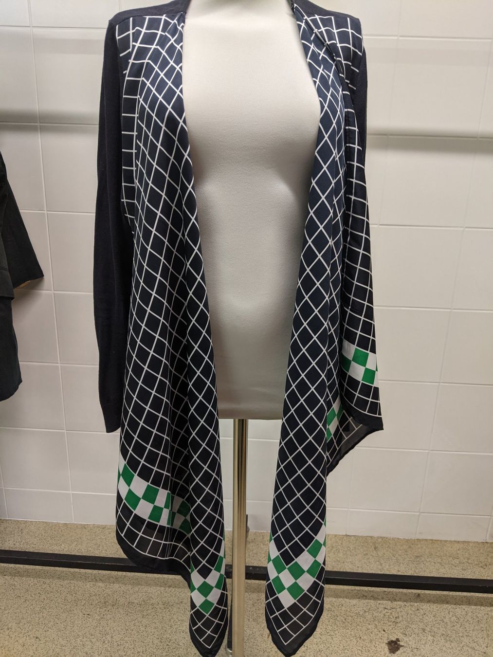 Michael Kors Giacche: Michael Kors Cardigan GR L – Usato da Langnau am Albis venduto da Judithsebi