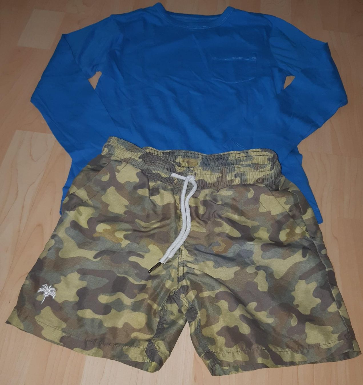 Maglioni & Felpe: Jungen Short + Pulli, Gr. M 8-Jährige, Marke: LOOK + OAS – Usato da sachseln venduto da soficool