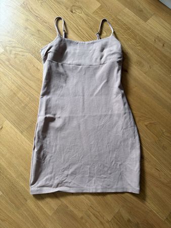 Robe rose pale DYNAMITE 