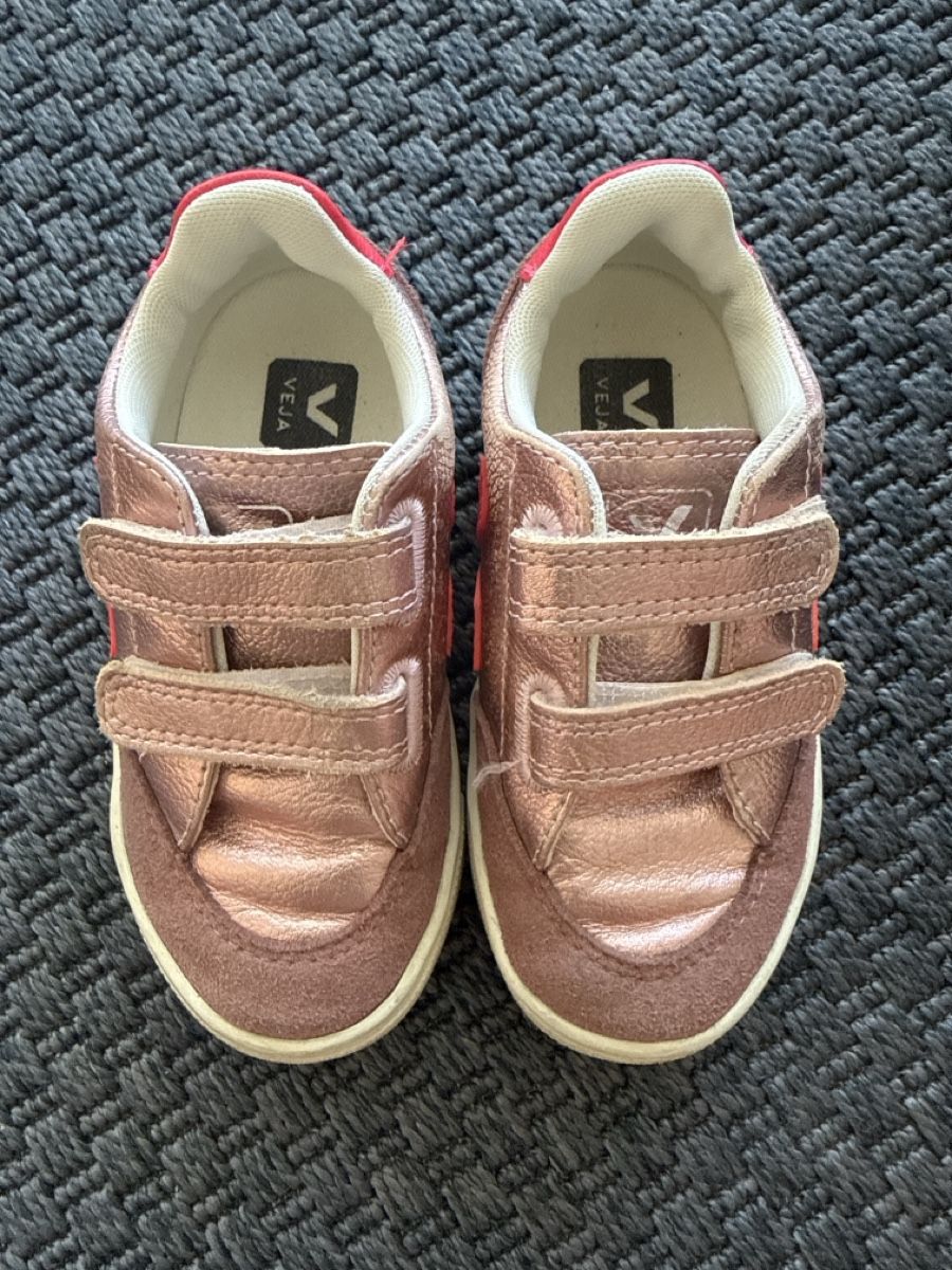 Scarpe per ragazze: Veja Kinder Sneaker Rosa Grösse 27 – Usato da Horw venduto da Edith1981 1