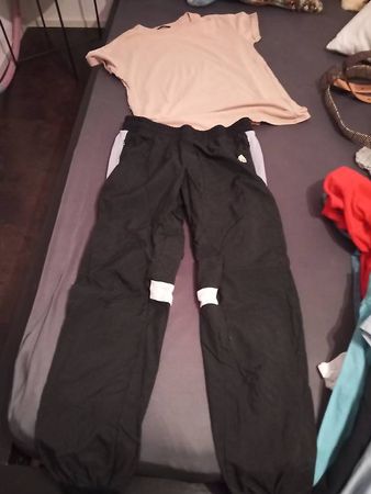 Adidas Trainerhose & T-Shirt Größe S