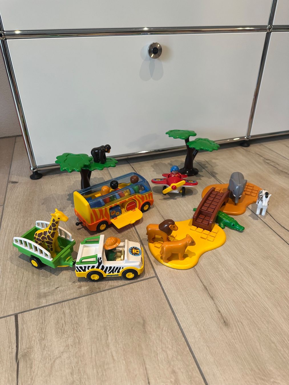 Playmobil Spielzeuge: Playmobil grosse Safari Set 5047 – Gebraucht aus Mühlethal von sarah-davide 2