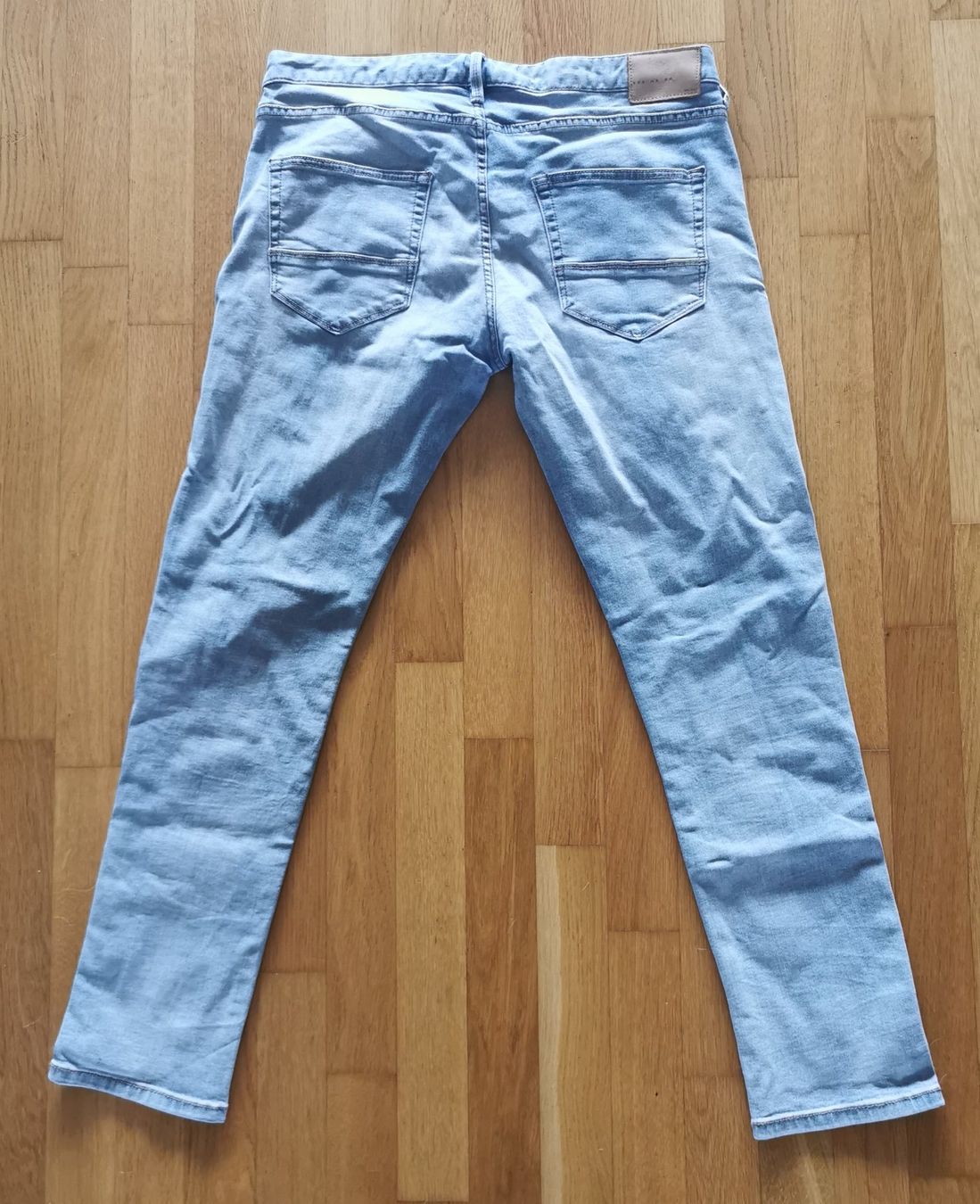 Yes Or No Jeans: YES OR NO JEANS – Gebraucht aus Emmenbrücke von Herzog07 2