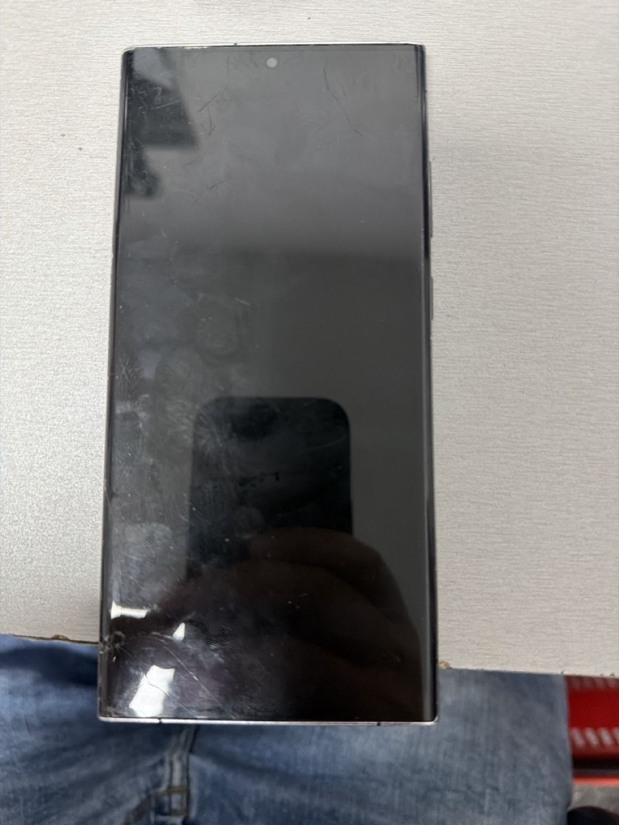 Samsung Telefoni cellulari / Smartphones: Samsung s23 ultra écran - écran seulement HS – Difettoso da Bulle venduto da Nghost