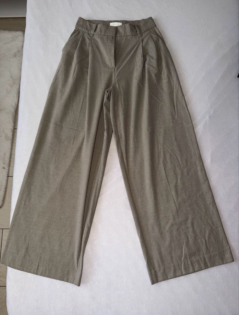 H&M Hosen: Weite Stoffhose braun – Neu (gemäss Beschreibung) aus Oftringen von soraia.i 1