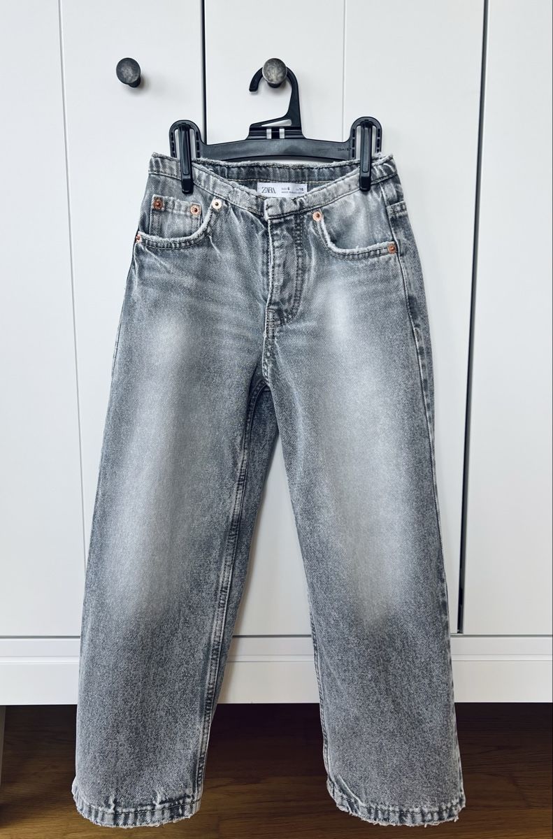 Zara Pantaloni: Zara, Weite Jeans, 116, grau – Usato da Burgdorf venduto da rulan 1