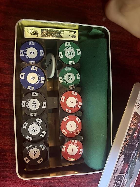 Jeux: Pokerset – D'occasion à Wettingen par rahelkaiser 2