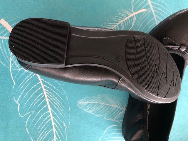 Scarpe da donna: Echtleder Ballerina, Gr. 39 – Usato da Berg am Irchel venduto da EsHiWa 4