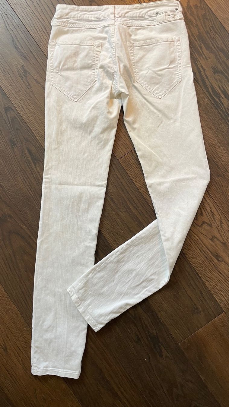 Diesel Jeans: Diesel Jeans Dame weiss Grösse 29 – Gebraucht aus Zollikon von rundbsurf 4