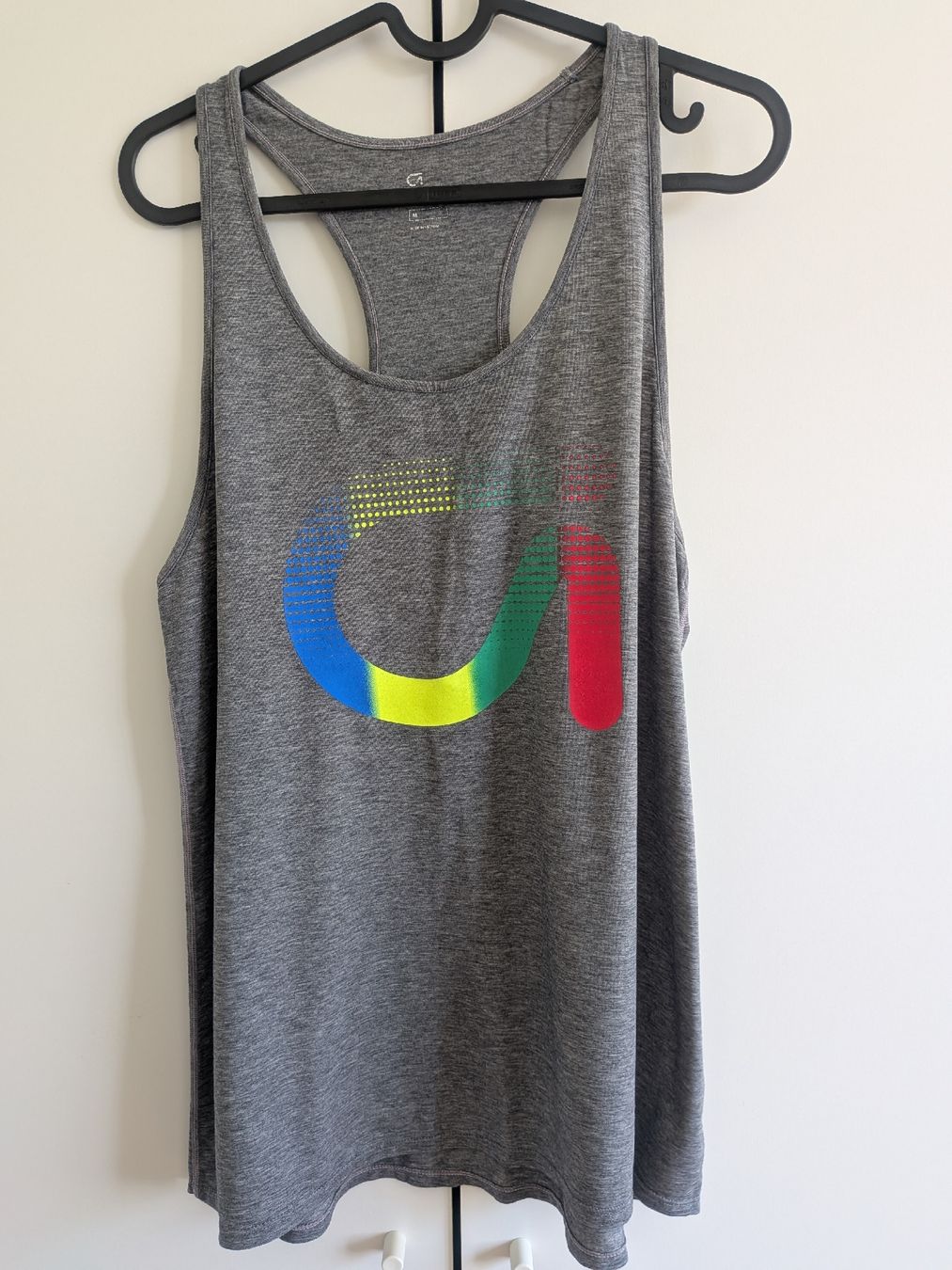 Gap Top: Gap Tank Top, Size M, Great Condition – Usato da Wettingen venduto da ann_hzb5