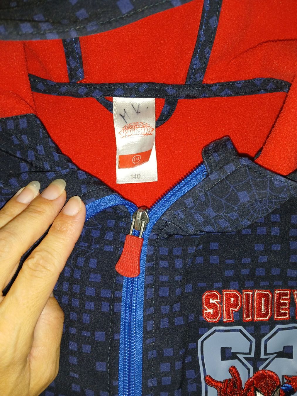 C&A Jacken & Mäntel: Softsheljacke Spiderman c&a 140 – Gebraucht aus Fislisbach von Coffeeinthemorning 1