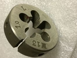 M13 x 1 LINKS !! Schneideisen, metrisches Feingewinde, Neu