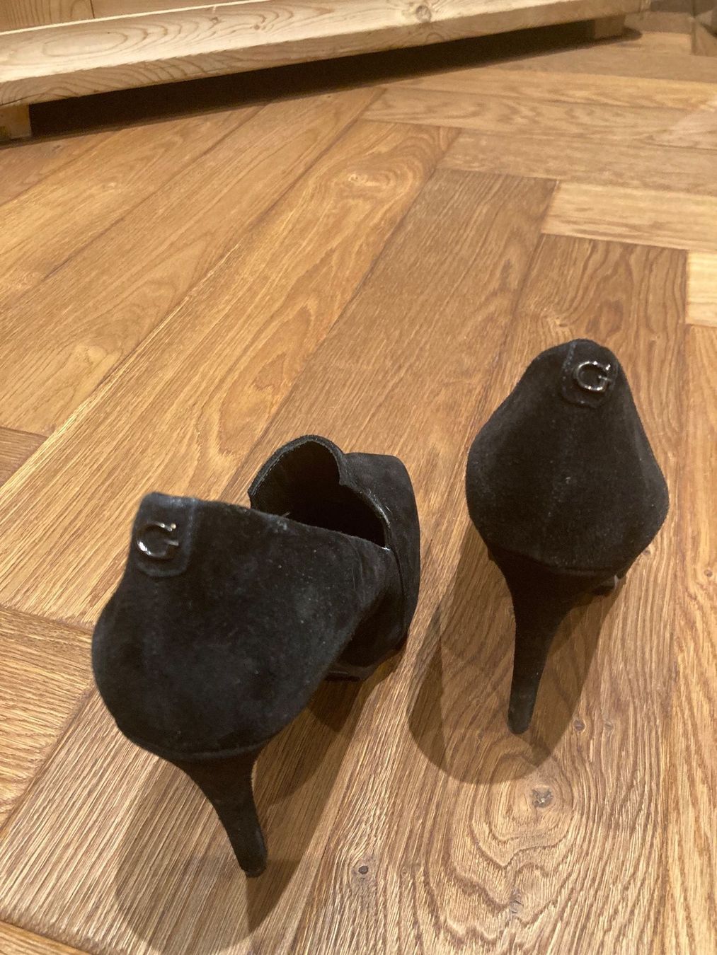 Guess Chaussures femmes: High Hells – D'occasion à Rorschach par Loonimuh 4