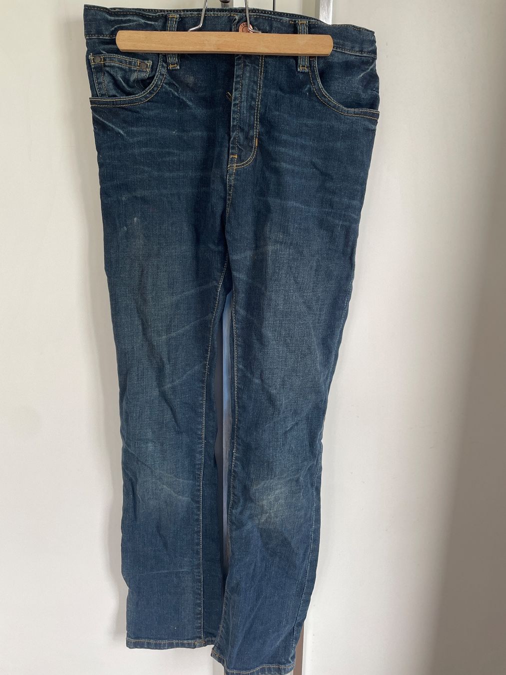 Jeans: Lot de 4 jeans – Usato da Gy venduto da ros_h98s 6