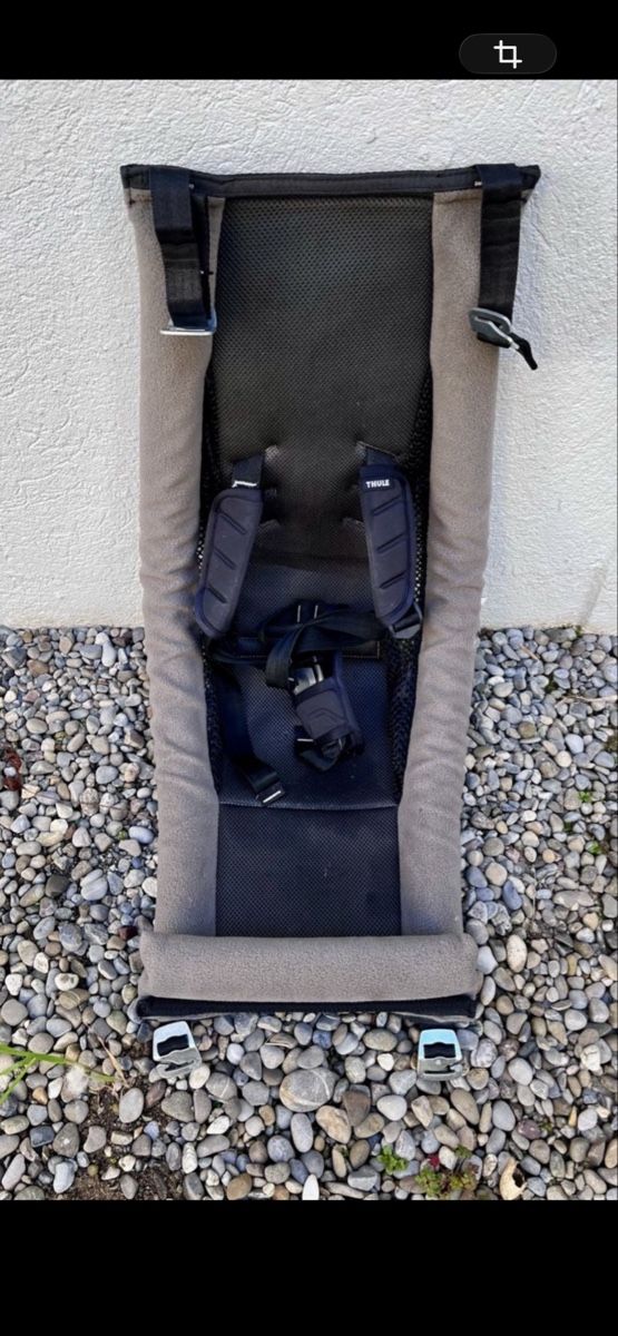 Amache: Thule babyhängematte infant sling – Usato da Bassersdorf venduto da dip_ryb9