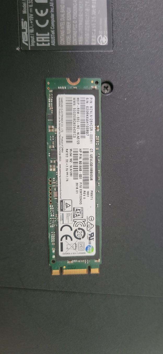 Harddisks: 128gb sata ssd – Gebraucht aus Waldstatt von Durstigog