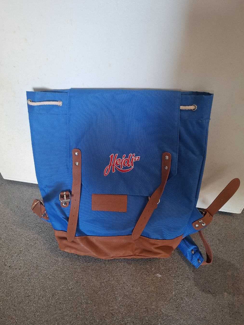 Zaini: Neuer Heidi Rucksack-Tasche, blau – Nuovo (secondo la descrizione) da Grosswangen venduto da michelli.