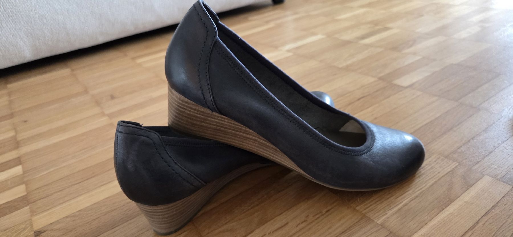 Tamaris Scarpe da donna: tamaris keilpumps, gr 39, dunkelblau – Nuovo (secondo la descrizione) da Reinach BL venduto da Delare.2026 2