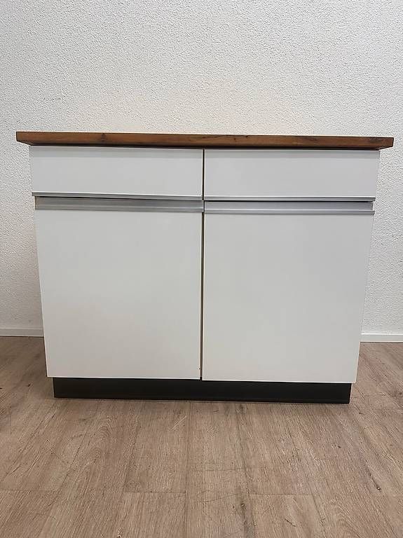 Kommoden: Küchen-Sideboard Weiß mit Holzabdeckung & Stauraum – Gebraucht aus Obernau von Arche_Noah_Brocki 1