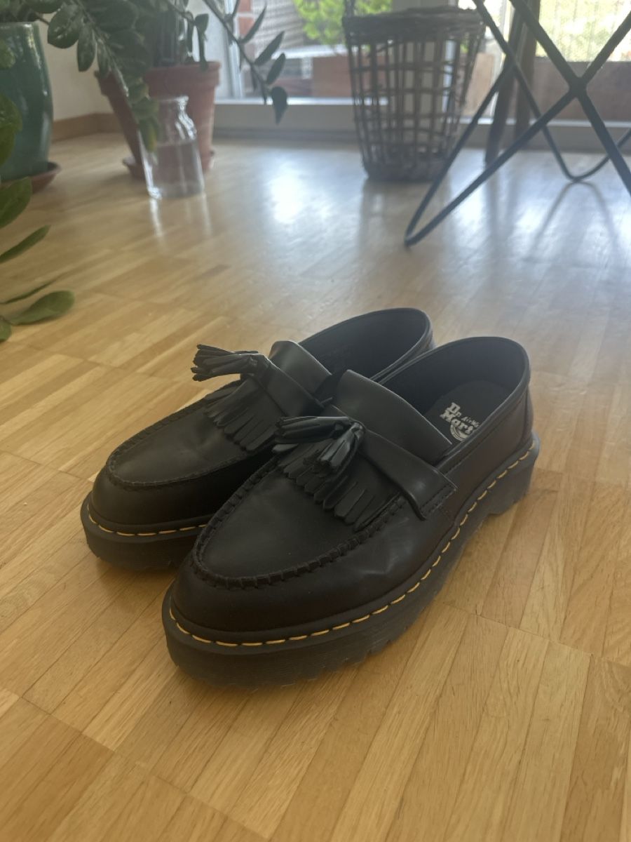 Dr. Martens Chaussures hommes: Dr. Martens ADRIAN BEX 42 – D'occasion à Onex par whoiselijah