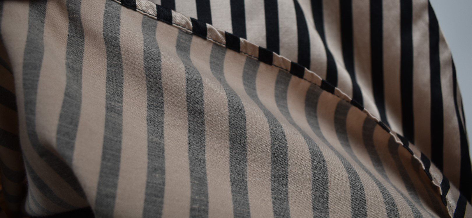 Maison Scotch Blusen: Scotch & Soda Bluse, Satinoptik, Gr.S – Gebraucht aus Nürensdorf von 2ND_STORY 6