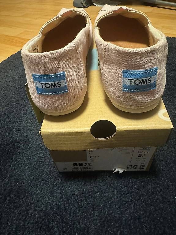 Toms Damenschuhe: TOMS Espadrile Rosa NEU – Neu und originalverpackt aus Goldach von tab_njk8 1